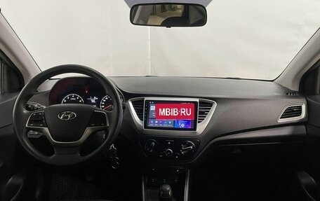 Hyundai Solaris II рестайлинг, 2021 год, 1 430 000 рублей, 12 фотография
