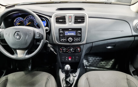 Renault Sandero II рестайлинг, 2017 год, 1 030 000 рублей, 5 фотография