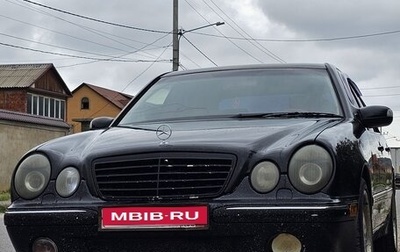 Mercedes-Benz E-Класс, 2001 год, 800 000 рублей, 1 фотография