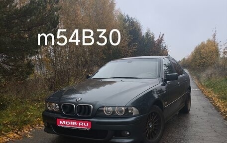 BMW 5 серия, 2000 год, 893 000 рублей, 1 фотография