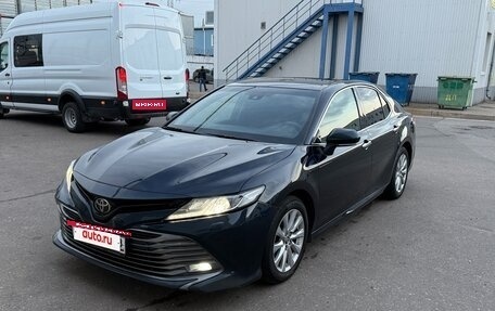 Toyota Camry, 2018 год, 2 400 000 рублей, 15 фотография