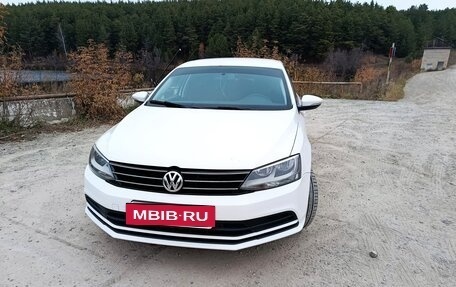 Volkswagen Jetta VI, 2015 год, 1 150 000 рублей, 2 фотография