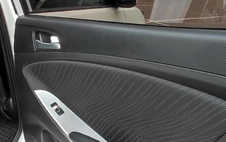 Hyundai Solaris II рестайлинг, 2016 год, 865 000 рублей, 13 фотография