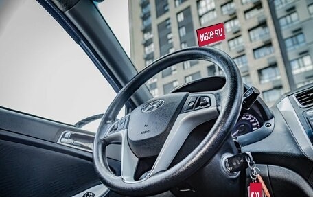 Hyundai Solaris II рестайлинг, 2012 год, 810 000 рублей, 16 фотография