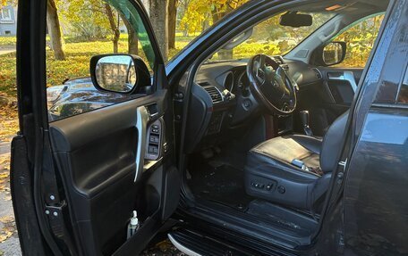Toyota Land Cruiser Prado 150 рестайлинг 2, 2013 год, 3 550 000 рублей, 4 фотография