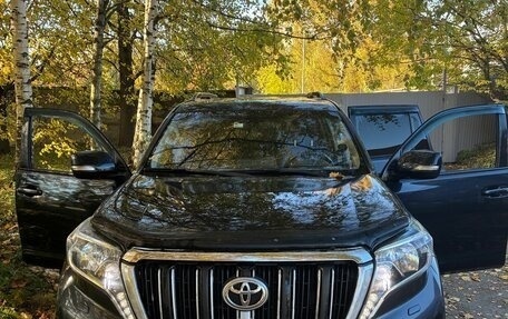 Toyota Land Cruiser Prado 150 рестайлинг 2, 2013 год, 3 550 000 рублей, 3 фотография