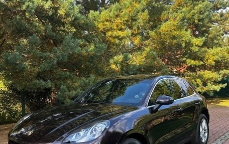 Porsche Macan I рестайлинг, 2015 год, 3 000 000 рублей, 4 фотография