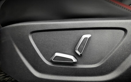 Geely Coolray I, 2023 год, 1 900 000 рублей, 21 фотография