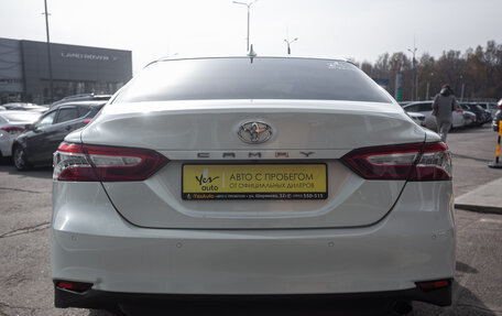 Toyota Camry, 2021 год, 2 498 000 рублей, 7 фотография