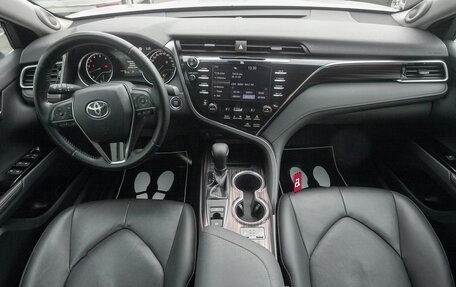 Toyota Camry, 2021 год, 2 498 000 рублей, 18 фотография