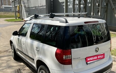Skoda Yeti I рестайлинг, 2014 год, 820 000 рублей, 3 фотография