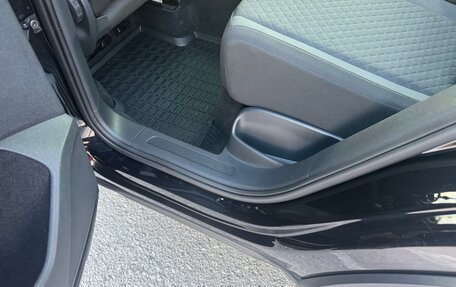 Volkswagen Tiguan II, 2018 год, 2 000 000 рублей, 16 фотография
