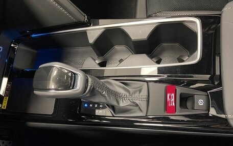 Toyota Camry, 2025 год, 4 699 000 рублей, 17 фотография