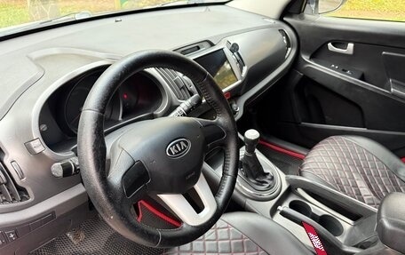 KIA Sportage III, 2010 год, 920 000 рублей, 16 фотография
