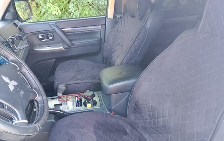 Mitsubishi Pajero IV, 2014 год, 2 650 000 рублей, 11 фотография