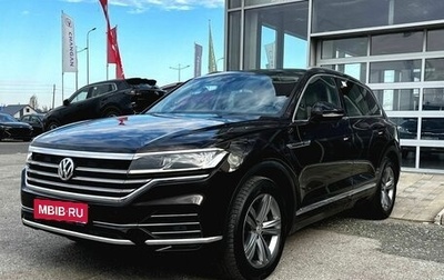Volkswagen Touareg III, 2019 год, 4 500 000 рублей, 1 фотография