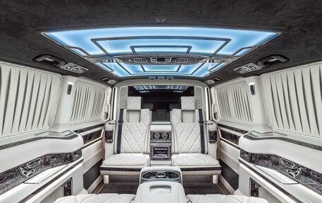 Mercedes-Benz V-Класс, 2021 год, 24 900 000 рублей, 1 фотография