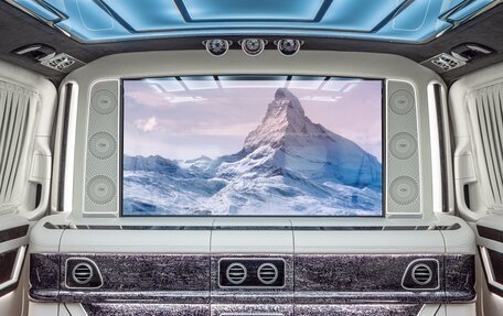Mercedes-Benz V-Класс, 2021 год, 24 900 000 рублей, 8 фотография