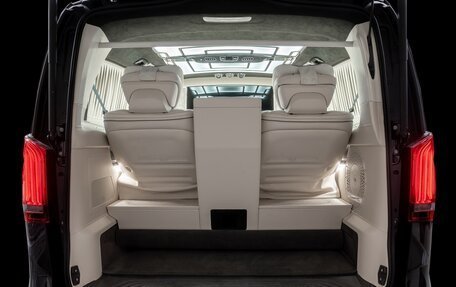 Mercedes-Benz V-Класс, 2021 год, 24 900 000 рублей, 17 фотография