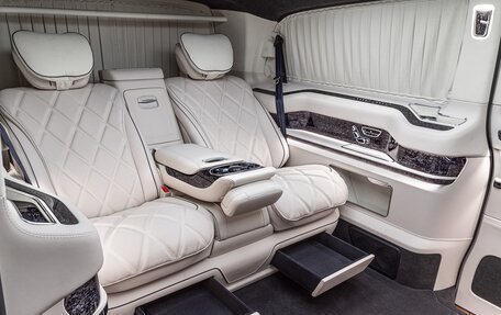 Mercedes-Benz V-Класс, 2021 год, 24 900 000 рублей, 24 фотография