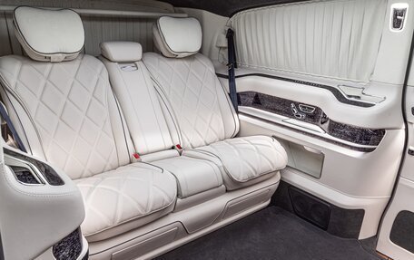 Mercedes-Benz V-Класс, 2021 год, 24 900 000 рублей, 26 фотография