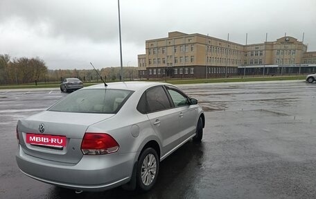 Volkswagen Polo VI (EU Market), 2011 год, 900 000 рублей, 3 фотография