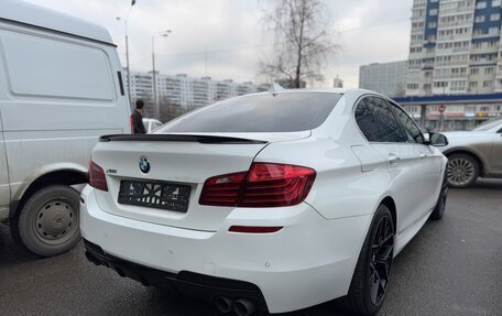 BMW 5 серия, 2015 год, 1 700 000 рублей, 4 фотография