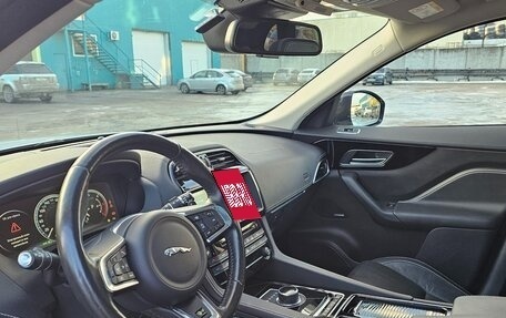 Jaguar F-Pace, 2016 год, 3 550 000 рублей, 8 фотография