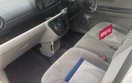 Toyota Passo III, 2018 год, 1 050 000 рублей, 9 фотография