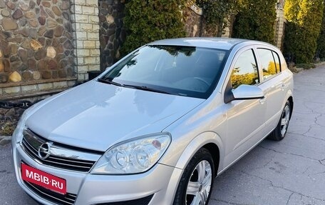 Opel Astra H, 2008 год, 560 000 рублей, 1 фотография