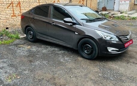 Hyundai Solaris II рестайлинг, 2016 год, 650 000 рублей, 1 фотография