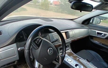 Jaguar XF I рестайлинг, 2011 год, 1 200 000 рублей, 3 фотография