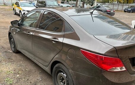 Hyundai Solaris II рестайлинг, 2016 год, 650 000 рублей, 5 фотография