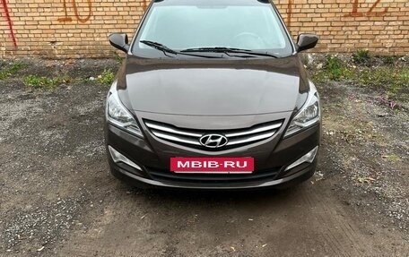 Hyundai Solaris II рестайлинг, 2016 год, 650 000 рублей, 2 фотография