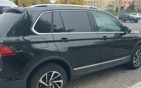 Volkswagen Tiguan II, 2018 год, 1 950 000 рублей, 6 фотография
