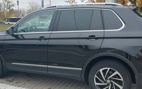 Volkswagen Tiguan II, 2018 год, 1 950 000 рублей, 16 фотография