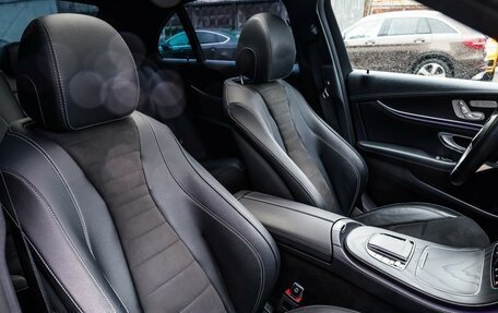 Mercedes-Benz E-Класс, 2021 год, 4 775 000 рублей, 15 фотография