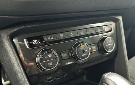 Volkswagen Tiguan II, 2020 год, 2 660 000 рублей, 15 фотография