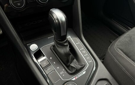 Volkswagen Tiguan II, 2020 год, 2 660 000 рублей, 14 фотография