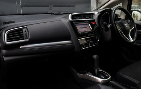 Honda Fit III, 2013 год, 717 000 рублей, 6 фотография