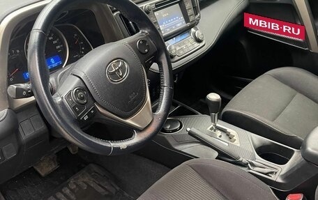 Toyota RAV4, 2014 год, 2 450 000 рублей, 4 фотография