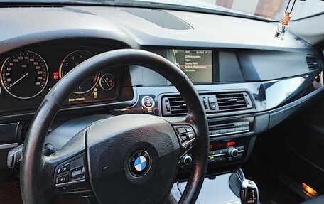BMW 5 серия, 2011 год, 1 290 000 рублей, 15 фотография