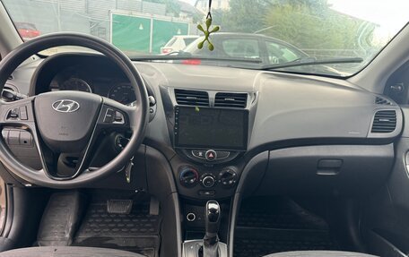 Hyundai Solaris II рестайлинг, 2016 год, 790 000 рублей, 14 фотография