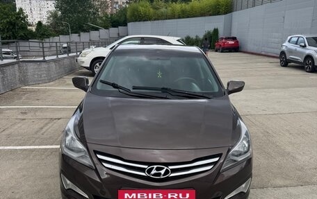 Hyundai Solaris II рестайлинг, 2016 год, 790 000 рублей, 5 фотография