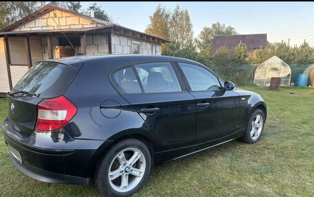 BMW 1 серия, 2005 год, 550 000 рублей, 3 фотография