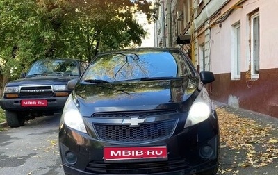 Chevrolet Spark III, 2012 год, 500 000 рублей, 1 фотография