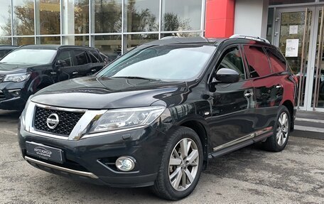 Nissan Pathfinder, 2015 год, 1 590 000 рублей, 1 фотография