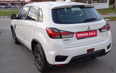 Mitsubishi ASX I рестайлинг, 2023 год, 3 050 000 рублей, 3 фотография