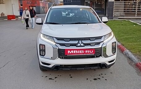 Mitsubishi ASX I рестайлинг, 2023 год, 3 050 000 рублей, 5 фотография