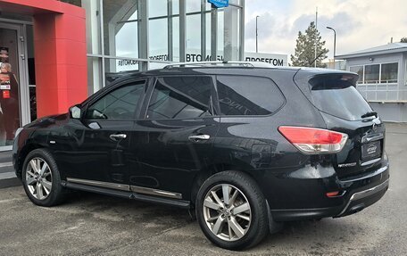 Nissan Pathfinder, 2015 год, 1 590 000 рублей, 4 фотография